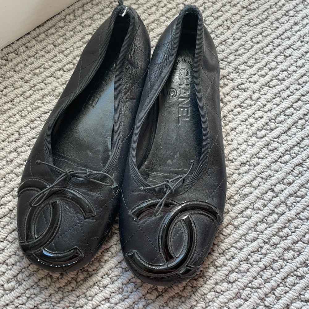 Size 6 Quilted leather CHANEL ballet flats